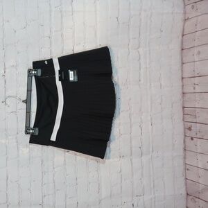 Bollie High Performance Woman's Active Wear Tennis Skirt‎ M NWT 73$